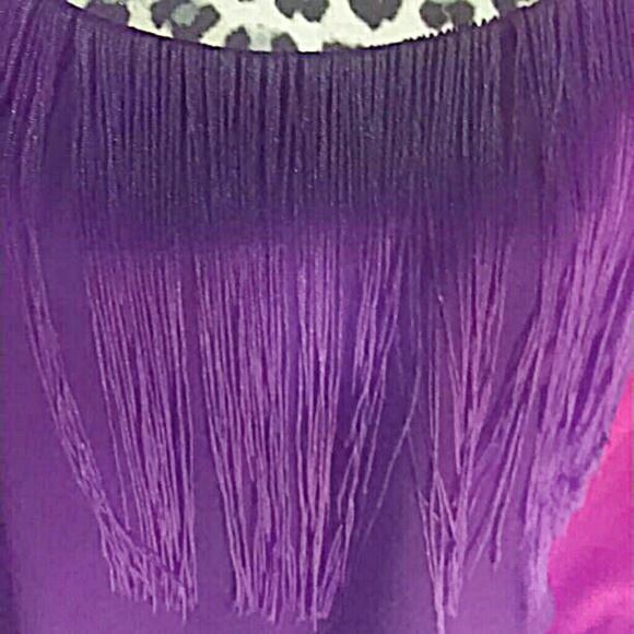 Ahhhsome Black Wetseal Top with Shimmy Tassels! - Picture 3 of 4